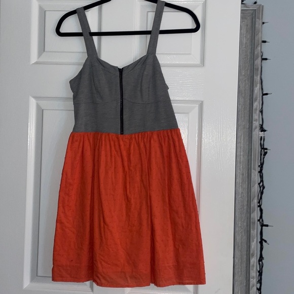 💚SALE💚
 Orange and gray dress🧡 - Picture 1 of 2